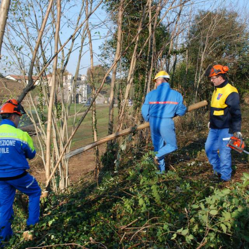 Esercitazione 19/11 n. 6 / 72880