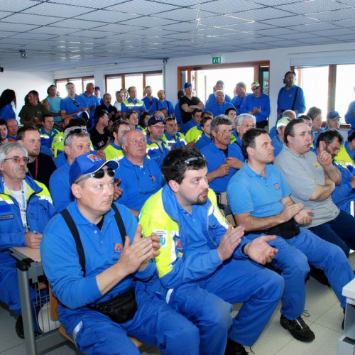 Seconda partenza soccorsi 6 / 37189