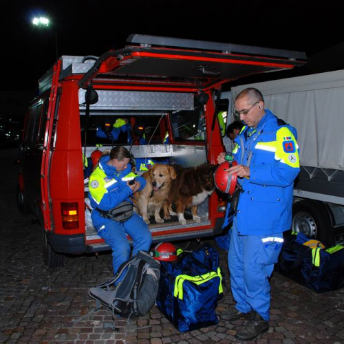 Abruzzo 07/04/09 n. 4 / 37252