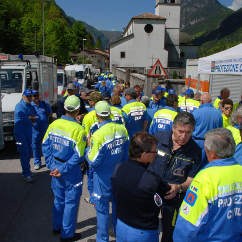 Attivit‡ volontari 10™ tappa Giro d'Italia 2013 n. 8 / 95009