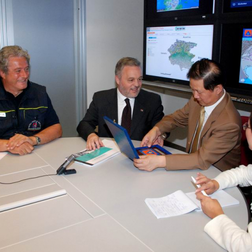 Visita Ambasciatore cinese in PCR 9 / 27340