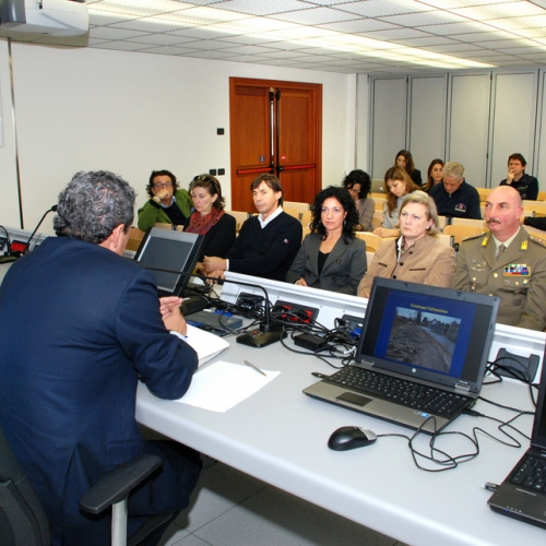 Conferenza stampa del 11/11/2011 n. 18 / 72238