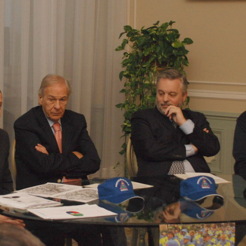 Conferenza stampa n. 7 / 32998