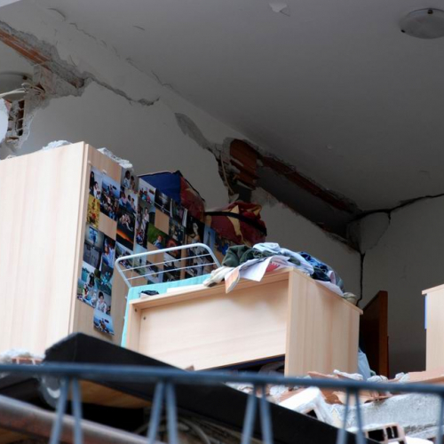 Terremoto Abruzzo 2009 n. 7 / 37510