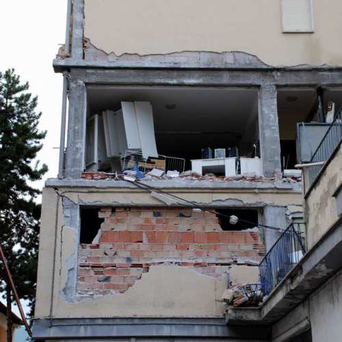 Terremoto Abruzzo 2009 n. 8 / 37511