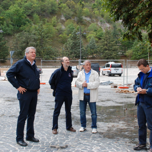 Visita Assessore Riccardi a L'Aquila e Fossa 15/09 n. 10 / 42392