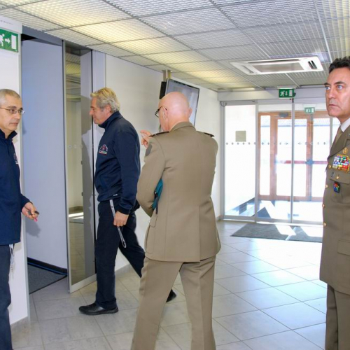 Visita istituzionale Gen.B. Pellegatti n. 12 / 88197