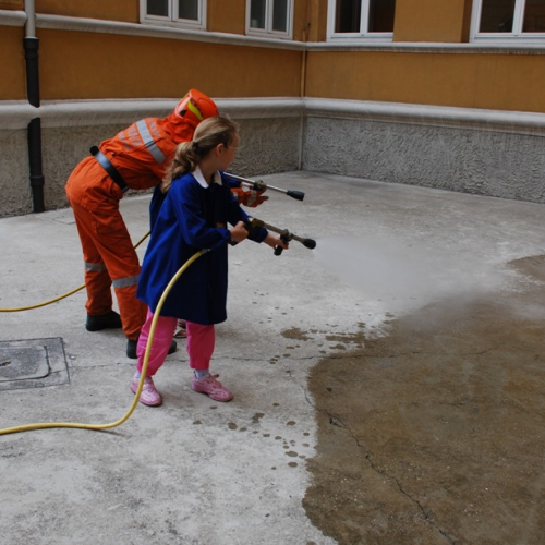 Prova evacuazione scuola Italo Svevo 04/06 n. 30 / 52972