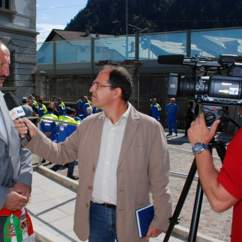 Cerimonia Alluvione 29 agosto 2003 n. 8 / 98698