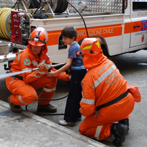 Prova evacuazione scuola Italo Svevo 04/06 n. 32 / 52974
