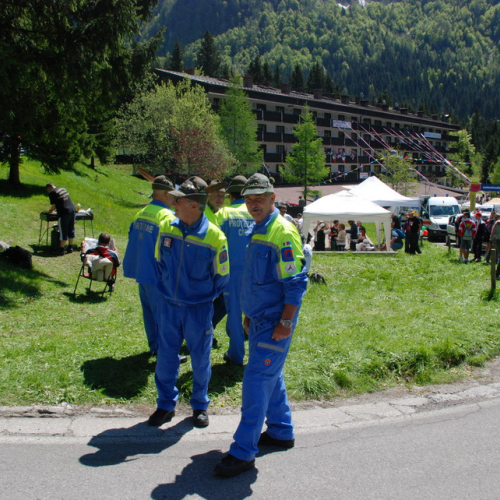 Attivit‡ volontari 10™ tappa Giro d'Italia 2013 n. 17 / 95018