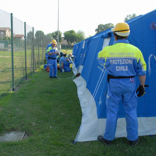 Attivit‡ dei volontari a Quarantoli n. 22 / 82062