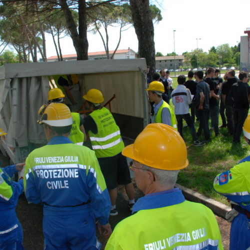 Prova di evacuazione al Malignani n. 27 / 80515