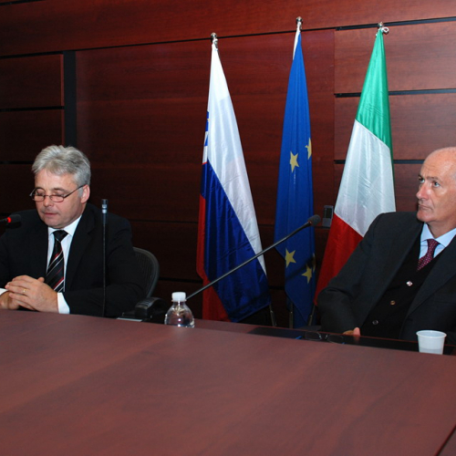 Firma Memorandum Italia-Slovenia n. 12 / 101467