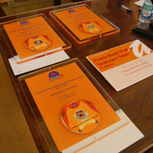 Foto premiazione Cresciamo sicuri" n. 7""oto premiazione "Cresc""to pr" / 22448