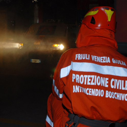 Consegna Automezzo Gruppo Pc Gemona n. 19 / 88823