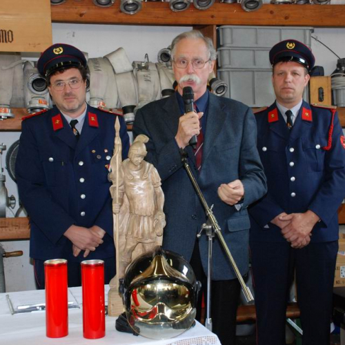 Santa messa e consegna mezzo 15 / 29642
