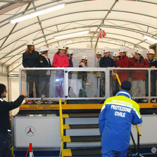 Mostra Terremoti d'Italia" 20""ostra "Terremoti d'Ita""stra "Terremoti""tra "Terr""ra """" / 38926