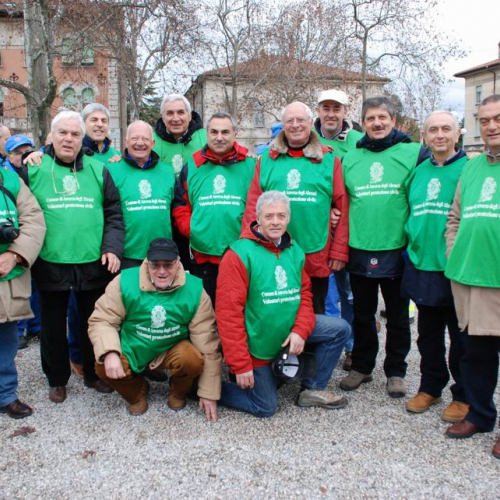 Sfilata e discorsi autorit‡ 23 / 33056