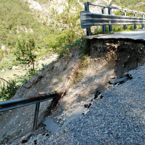 sopralluogo strada comunale della Clevata n. 5 / 67911