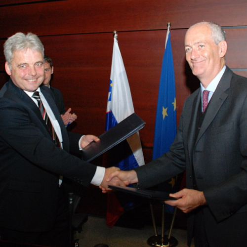 Firma Memorandum Italia-Slovenia n. 19 / 101474