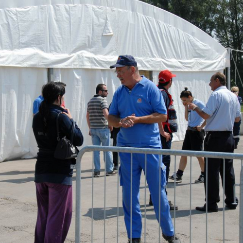 Attivit‡ dei volontari a Mirandola n. 23 / 82122