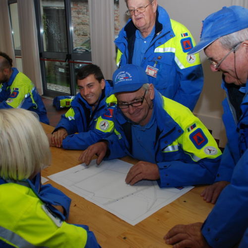 Corso in presenza di montaggio tende n. 21 / 100799