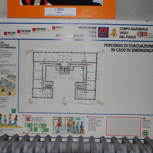 Prova evacuazione scuola Italo Svevo 04/06 n. 52 / 52994