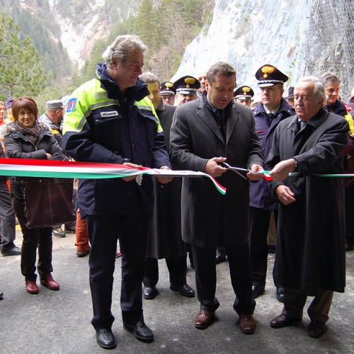 Foto inaugurazione 15 / 19400