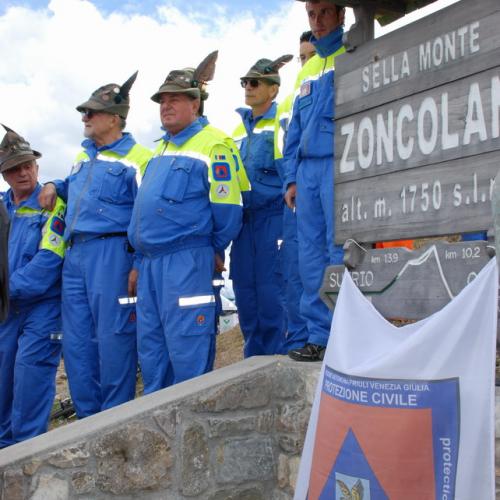 Cerimonia dedica salita dello Zoncolan alla PCR n. 34 / 51935