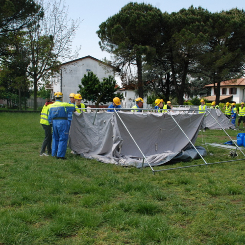 Prova di evacuazione al Malignani n. 45 / 80533