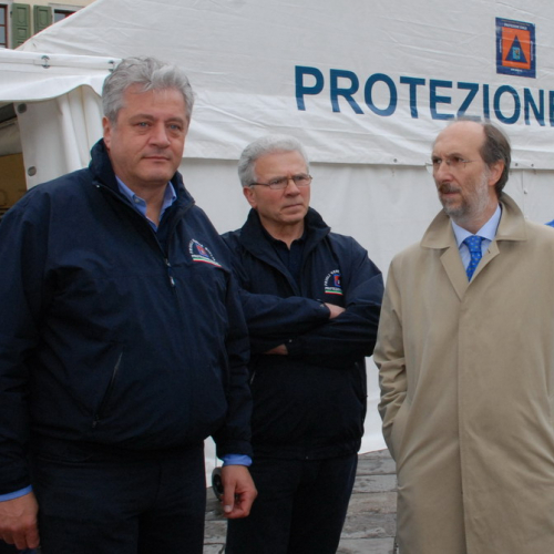 Inaugurazione stand 08/05/10 n. 3 / 51143