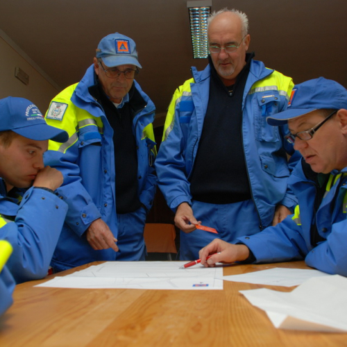 Corso in presenza di montaggio tende n. 25 / 100803