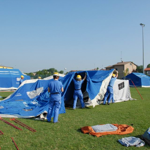 Attivit‡ dei volontari a Quarantoli n. 41 / 82081