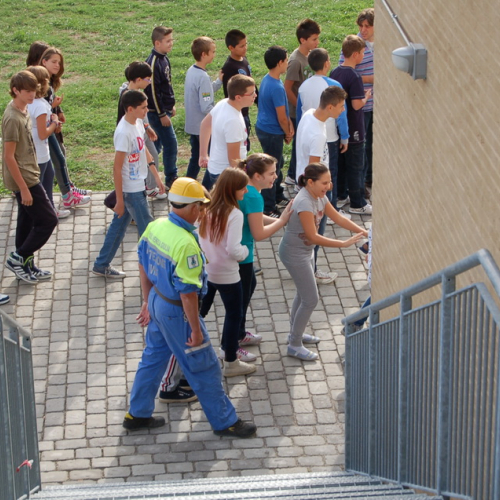 Prova di evacuazione scuola di Mirandola n. 100 / 86908