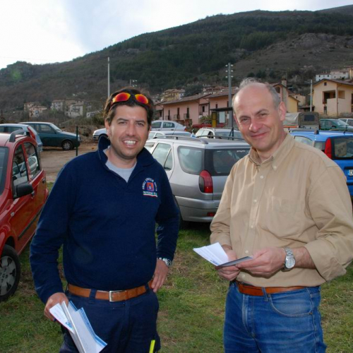 Soccorsi in Abruzzo 08/04 n. 36 / 37417