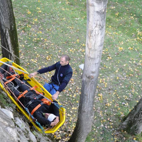 Corso per brevetto soccorso fluviale n. 15 / 72011