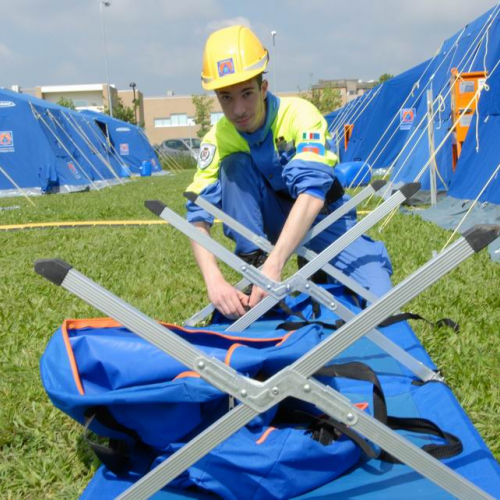 Attivit‡ dei volontari a Mirandola n. 32 / 81381