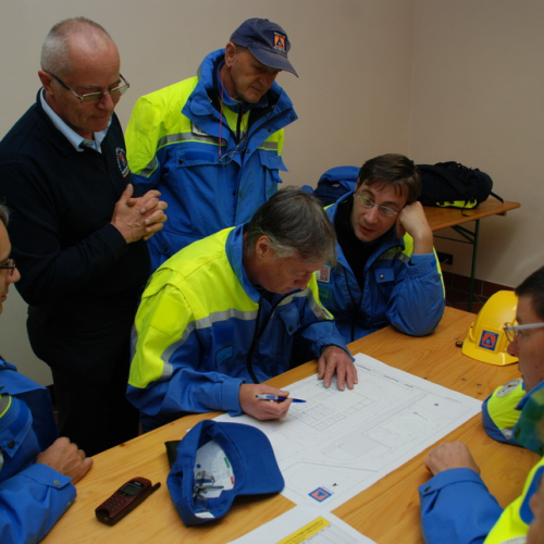 Corso in presenza di montaggio tende n. 31 / 100809