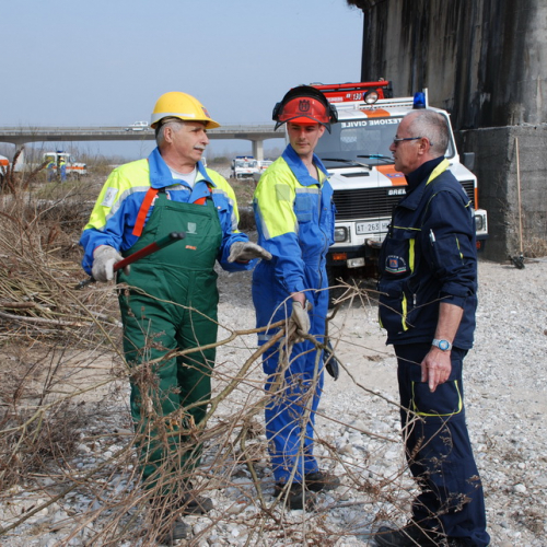 Intervento alveo Torre nelle vicinanze dell'abitato di Salt n. 46 / 78720