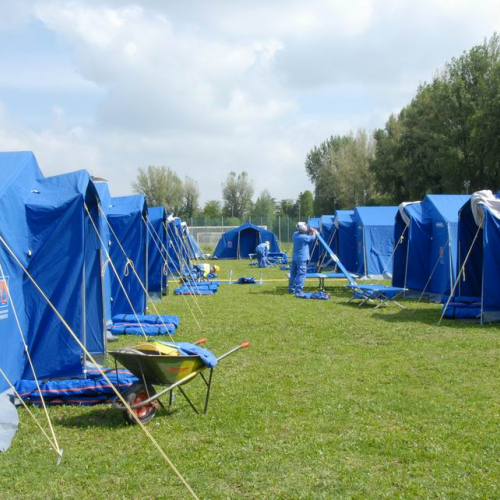 Attivit‡ dei volontari a Mirandola n. 33 / 81382