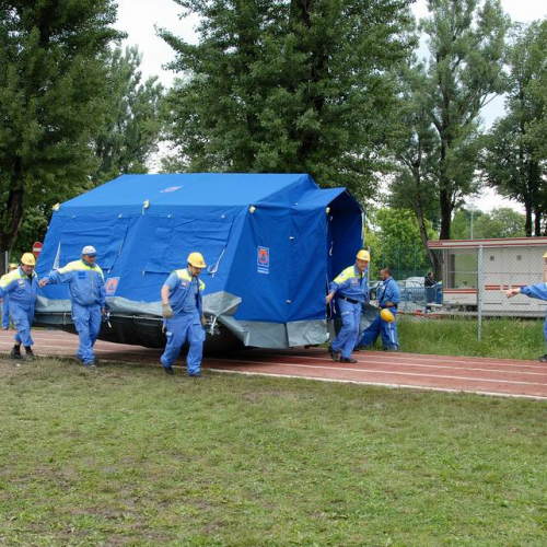 Allestimento campo a Mirandola  n. 29 / 81295