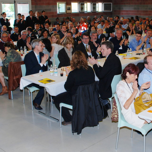 Cerimonia Con gratitudine" n. 28""erimonia "Con gratitud""rimonia "Con""imo" / 95499