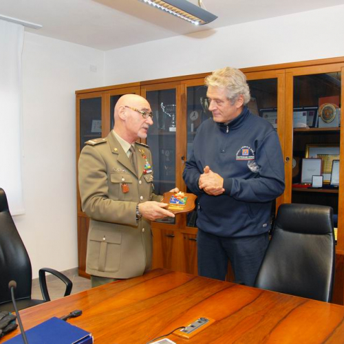 Visita istituzionale Gen.B. Pellegatti n. 24 / 88209