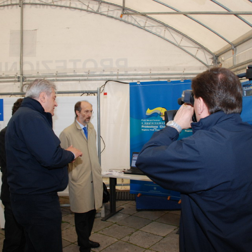 Inaugurazione stand 08/05/10 n. 15 / 51155