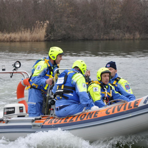 Addestramento  del Nucleo Fluviale n. 7 / 77082
