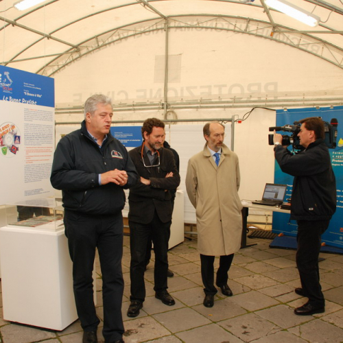 Inaugurazione stand 08/05/10 n. 16 / 51156