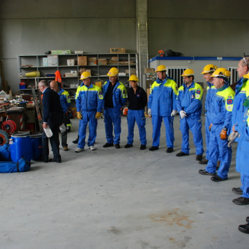 Corso in presenza di montaggio tende n. 39 / 100817