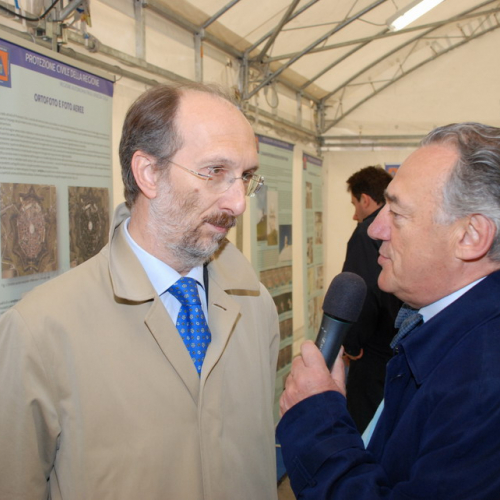 Inaugurazione stand 08/05/10 n. 17 / 51157