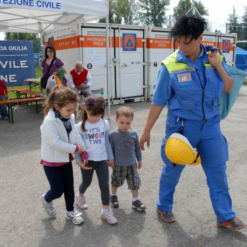 Gallery attivit‡ 24 maggio n. 28 / 81725